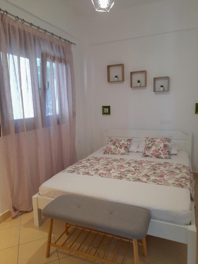 Apartment Afroditis House